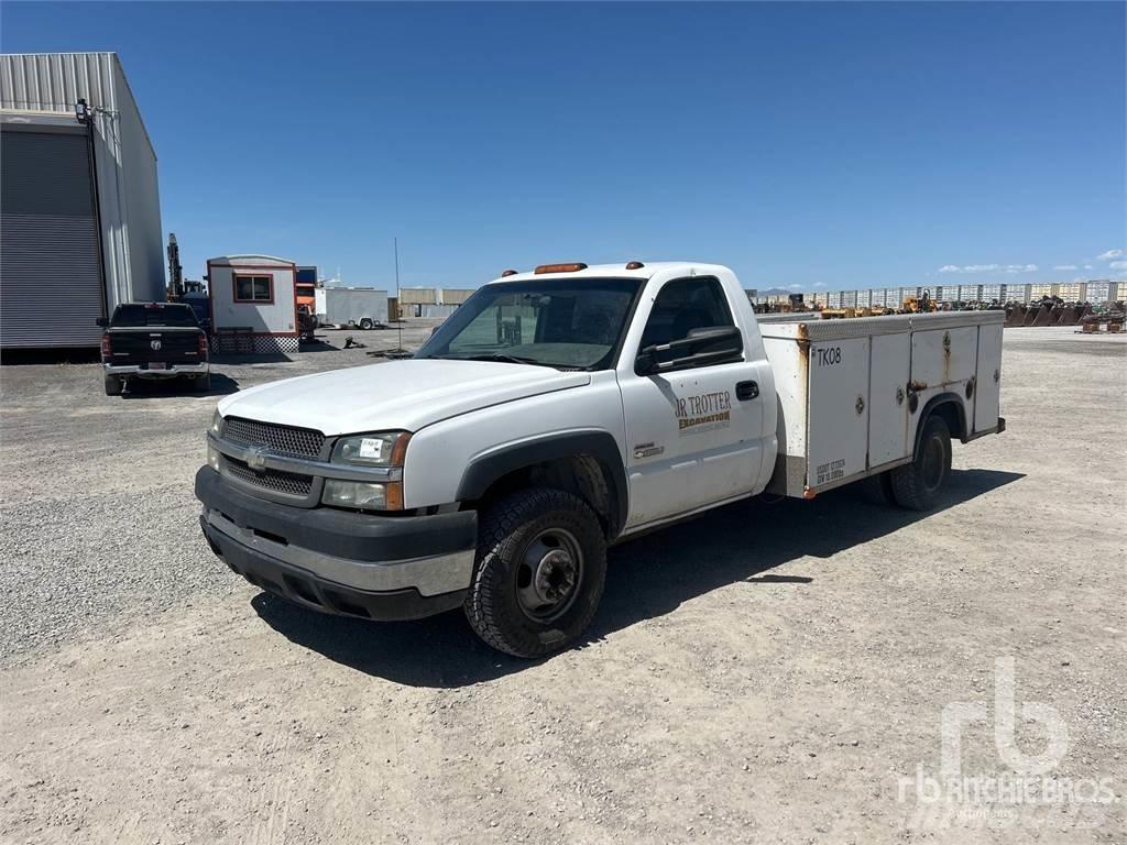 Chevrolet C3500 Пикапи