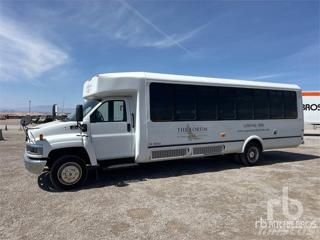 Chevrolet C5500 Междуградски автобуси