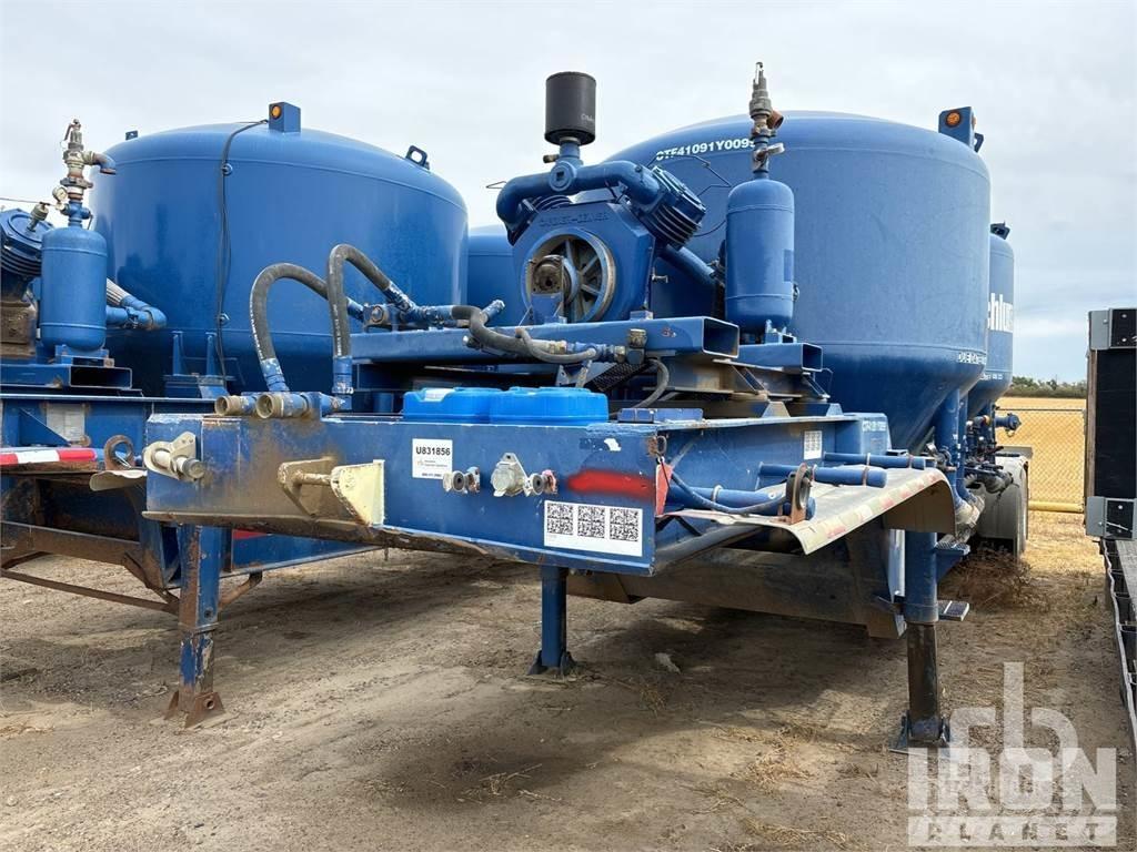 Clark 14 ft T/A Цистерна