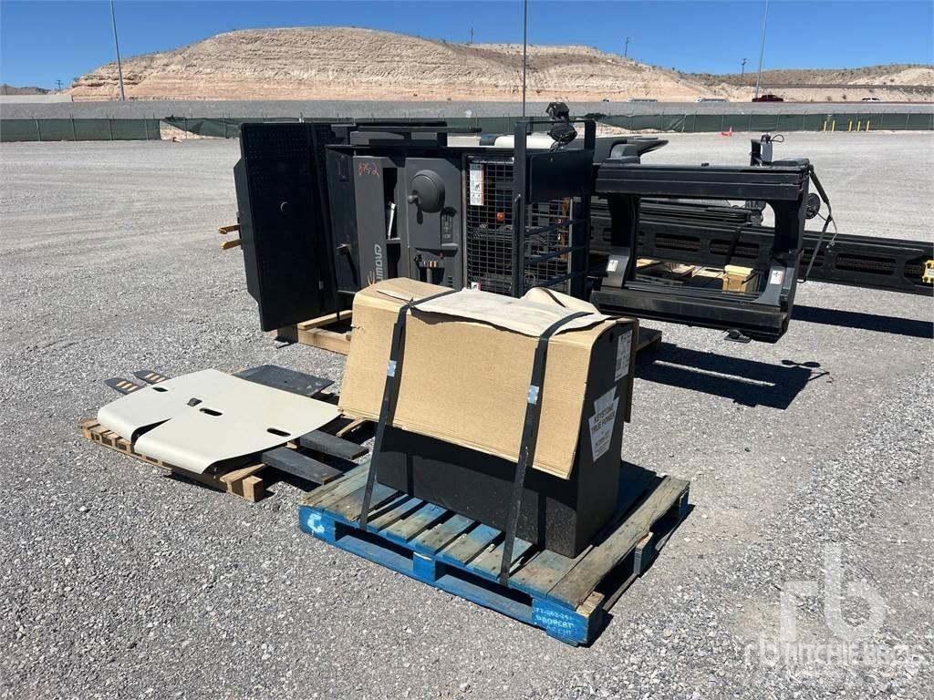Crown SP3520-30 Електрически вилични кари-повдигачи