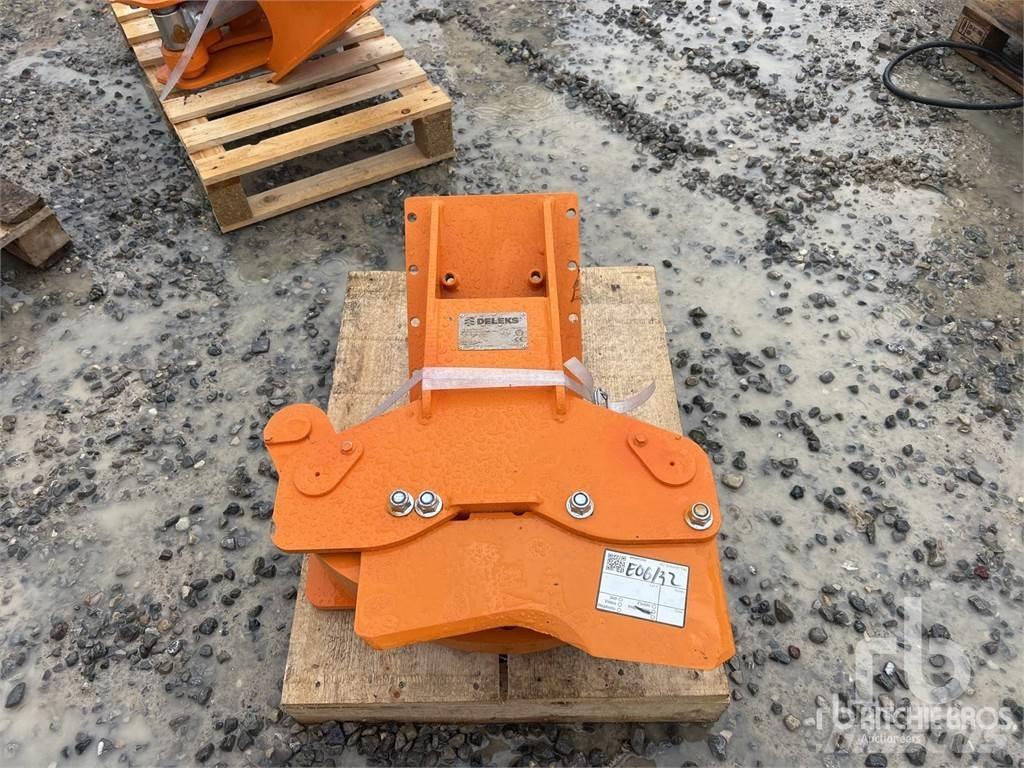 Deleks CF11 Верижни дъмпери