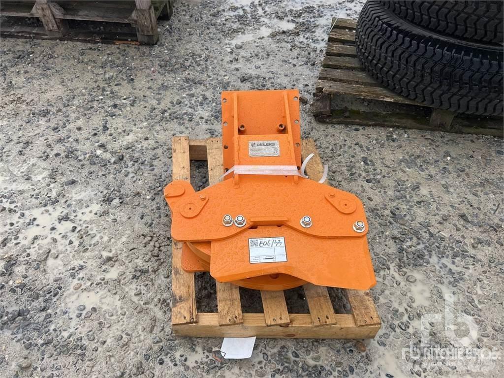 Deleks CF11 Верижни дъмпери