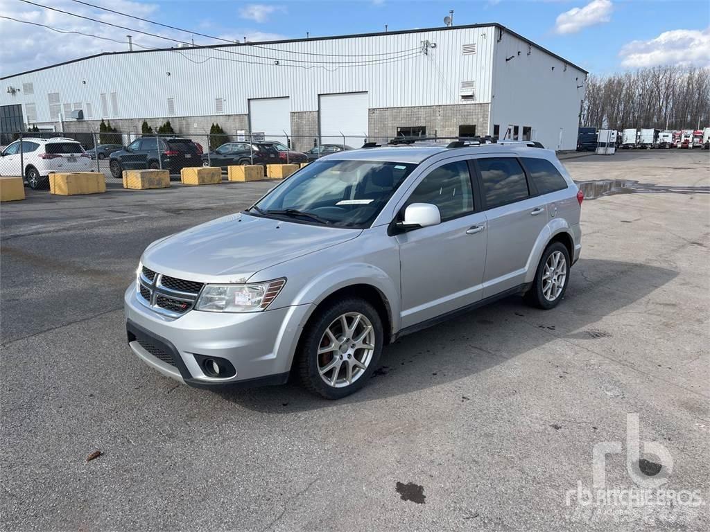 Dodge JOURNEY Пикапи