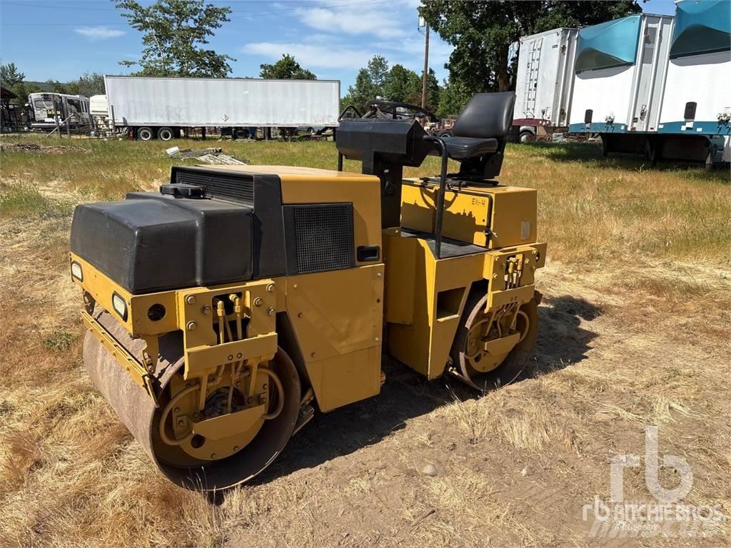 Dynapac CC101 Двойни барабанни ролки
