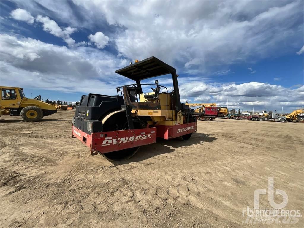 Dynapac CC722 Двойни барабанни ролки
