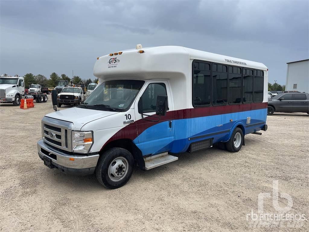 Ford E450 Междуградски автобуси