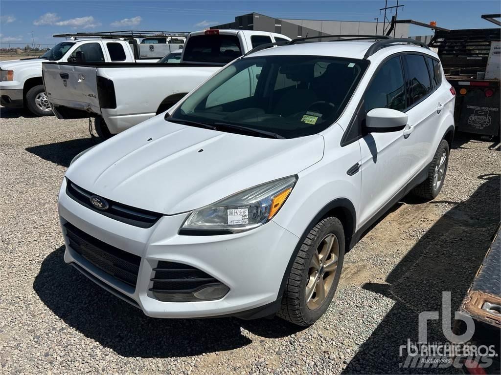 Ford ESCAPE Пикапи