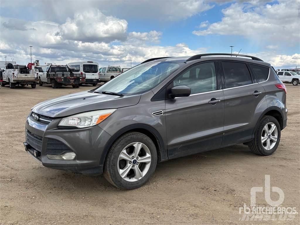 Ford ESCAPE Пикапи