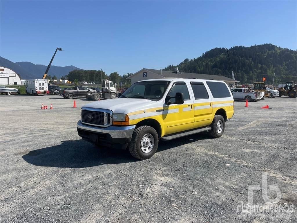 Ford EXCURSION Пикапи