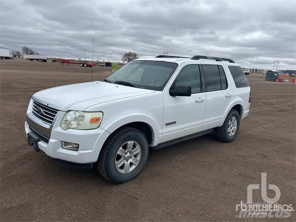 Ford EXPLORER Пикапи