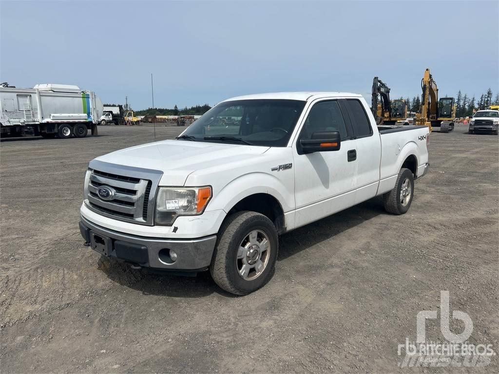 Ford F-150 Пикапи