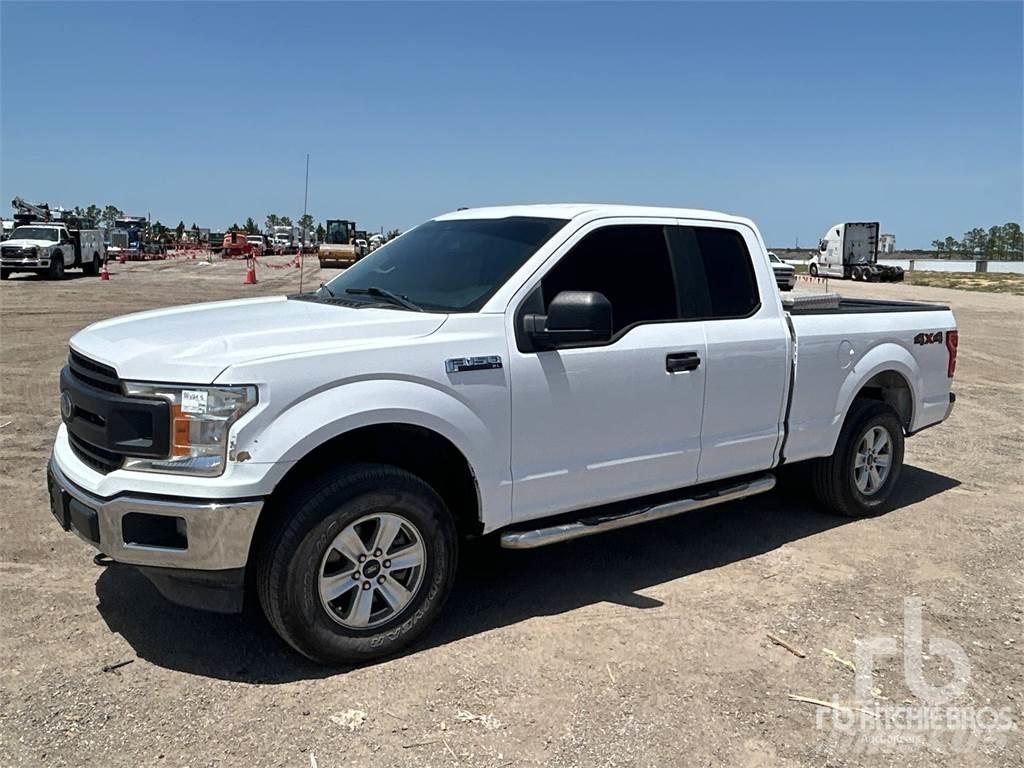 Ford F-150 Пикапи