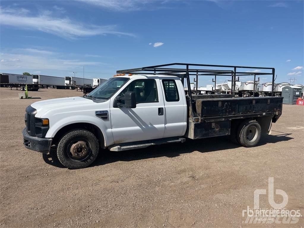 Ford F-350 Бордови