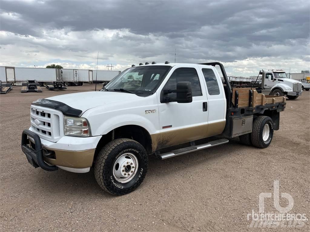 Ford F-350 XLT Бордови