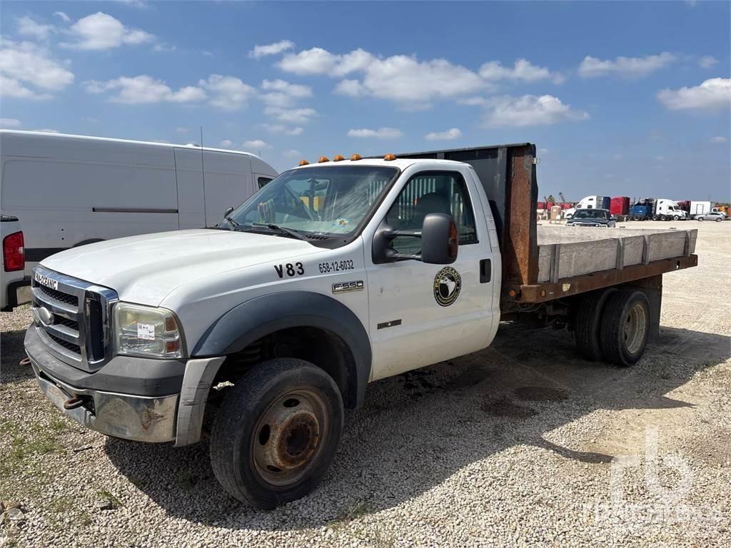 Ford F-550 Бордови