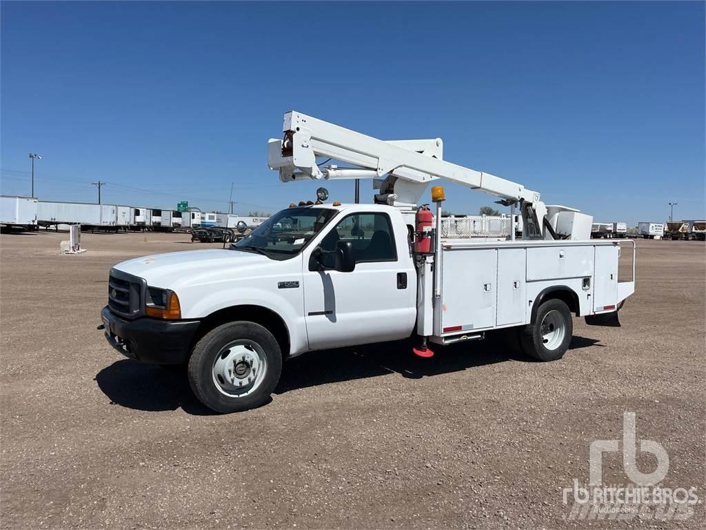 Ford F-550 Моторизирани платформи с ремарке