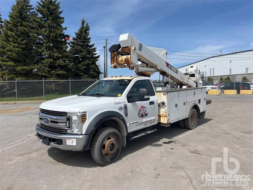 Ford F-550 Моторизирани платформи с ремарке