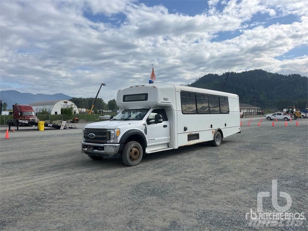 Ford F-550 Междуградски автобуси