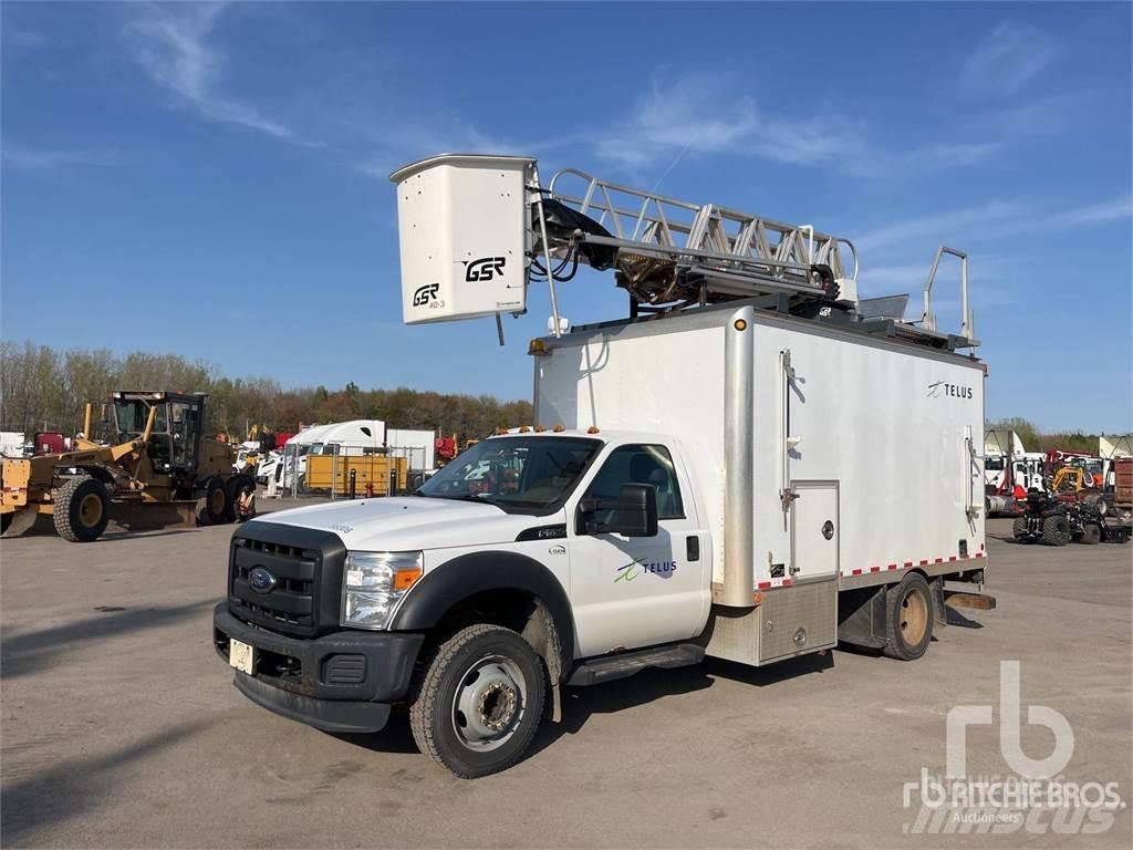 Ford F-550 Моторизирани платформи с ремарке