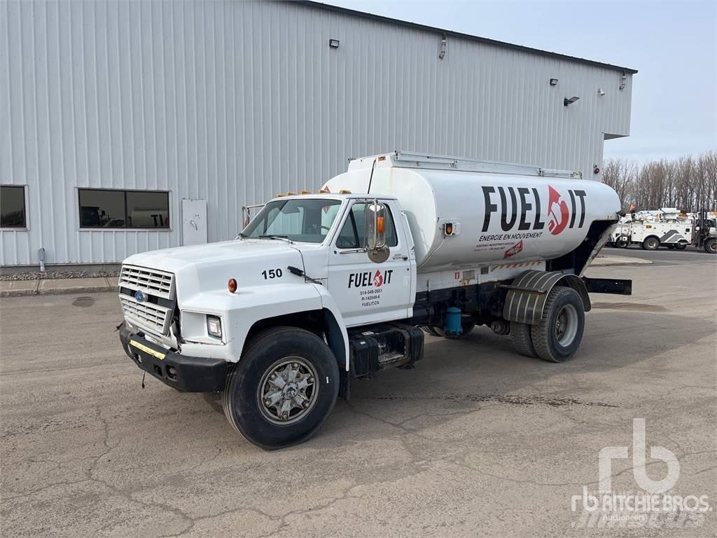 Ford F600 Цистерна