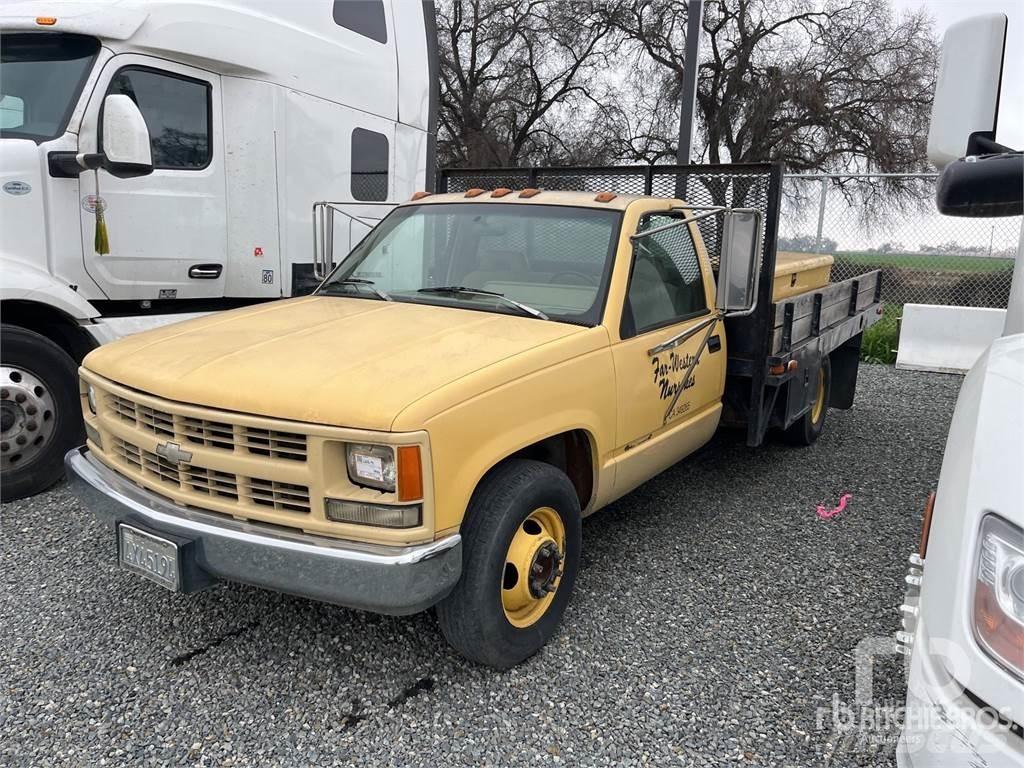 Ford F700 Бордови