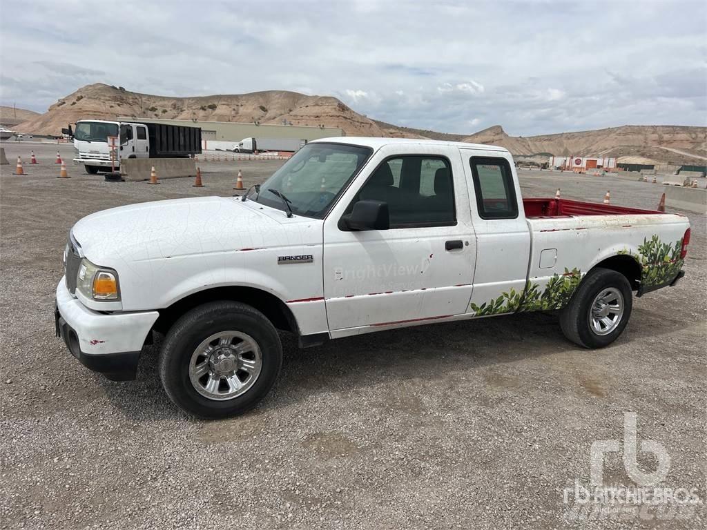 Ford RANGER Пикапи