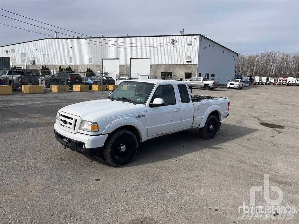 Ford RANGER Пикапи