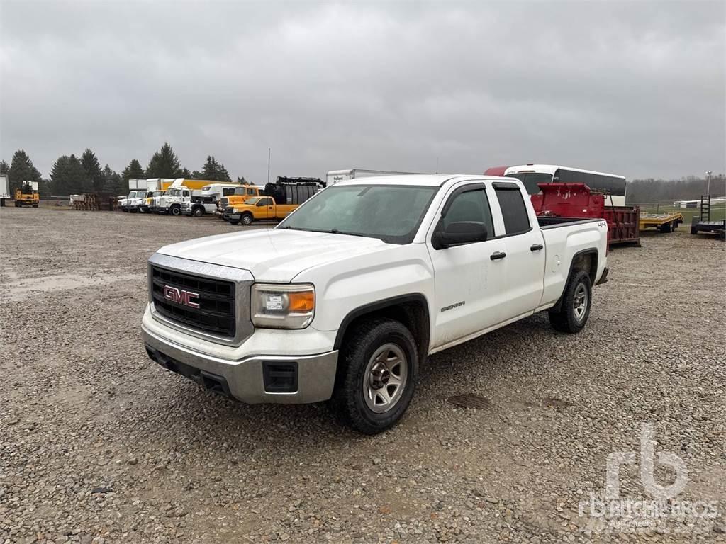 GMC 1500 Пикапи