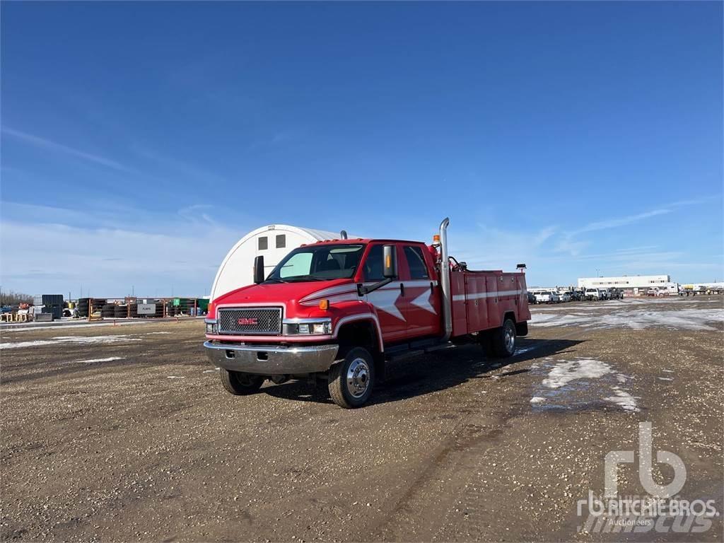 GMC C5500 Общински/универсални превозни средства

