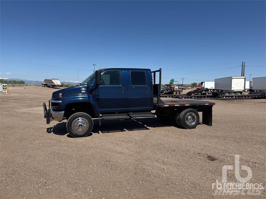 GMC C5500 Общински/универсални превозни средства
