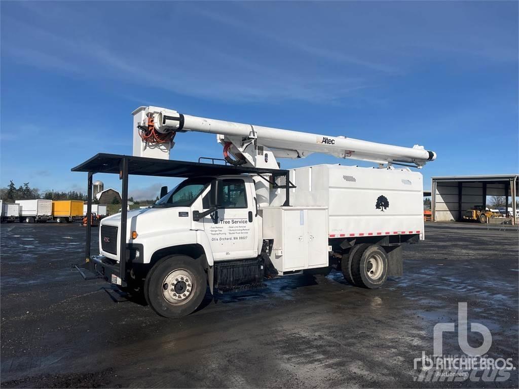GMC C7500 Моторизирани платформи с ремарке