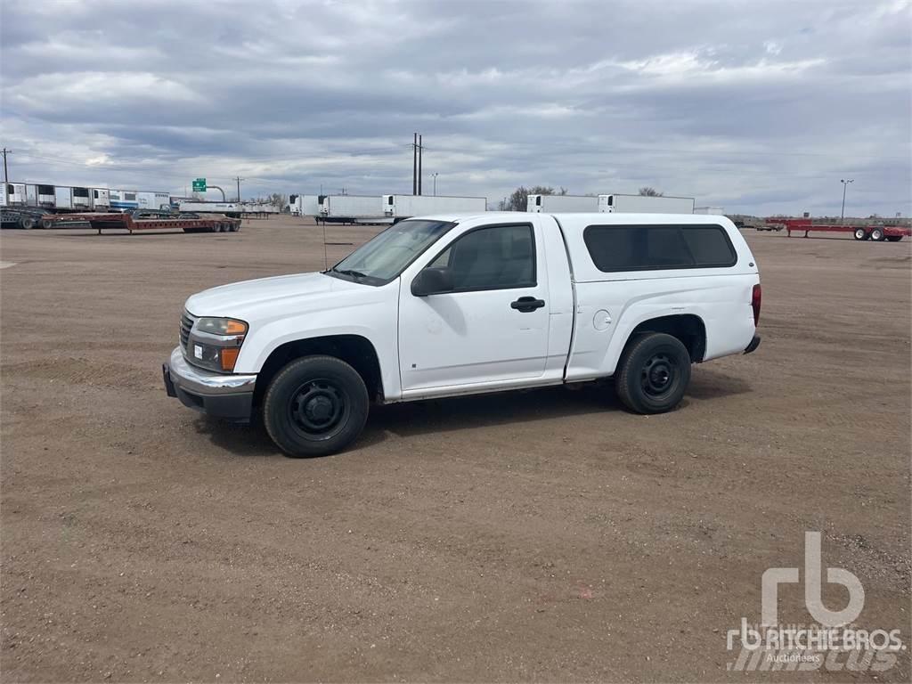 GMC CANYON Пикапи