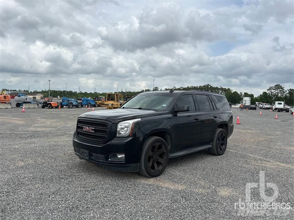 GMC YUKON Пикапи