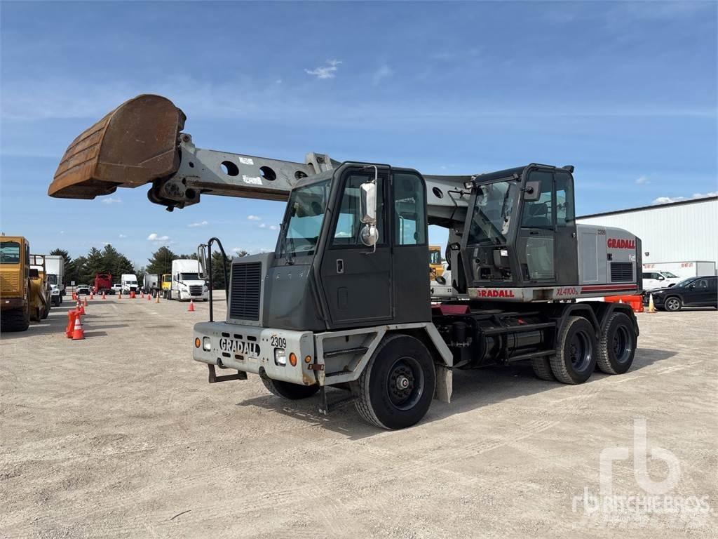 Gradall XL4100 Колесни екскаватори