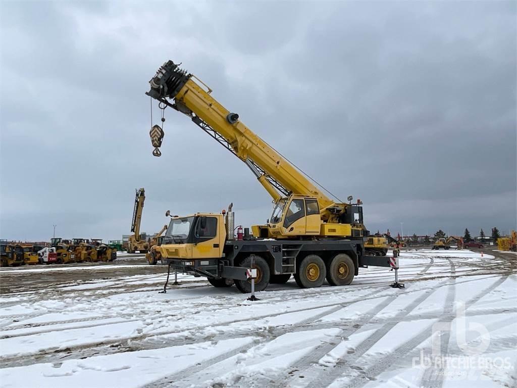 Grove GMK3055 Всъдеходни кранове