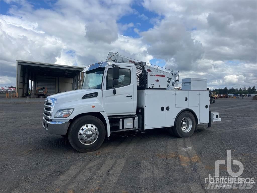 Hino 268 Общински/универсални превозни средства
