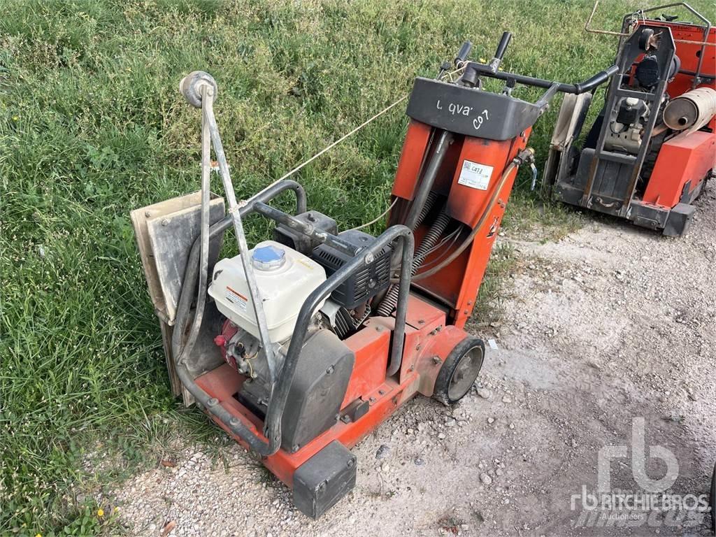 Husqvarna FS513 Машини за цепене на асфалт