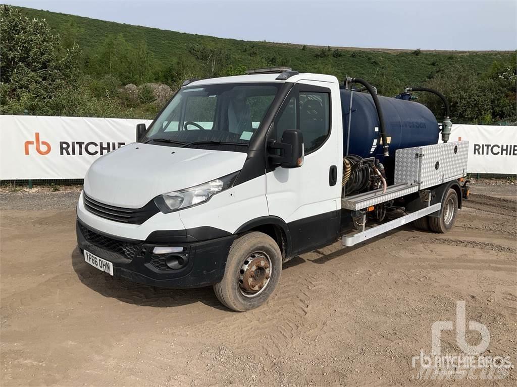 Iveco 65C18 Цистерни за вода
