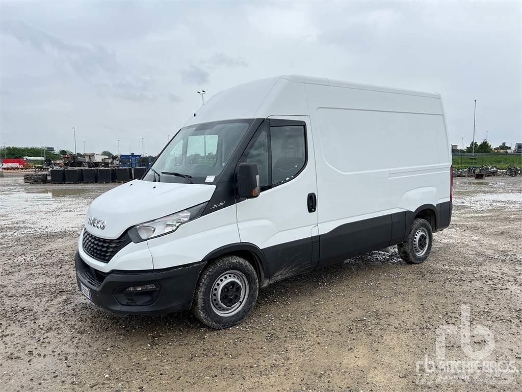 Iveco DAILY Ванове за доставки