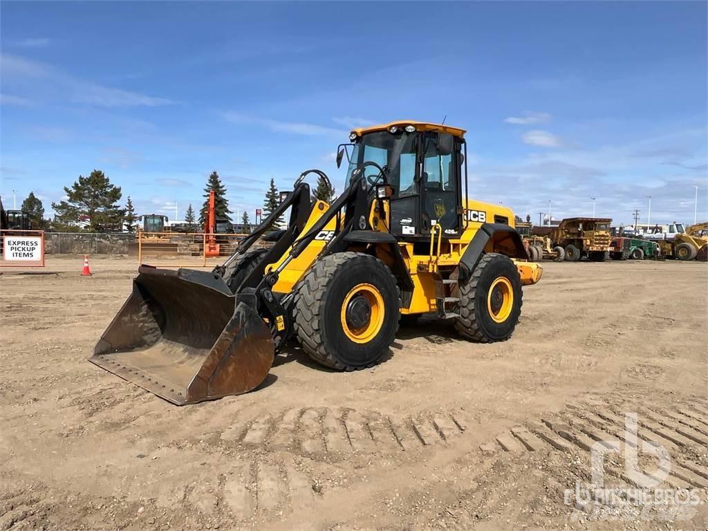 JCB 426HT Колесни товарачи