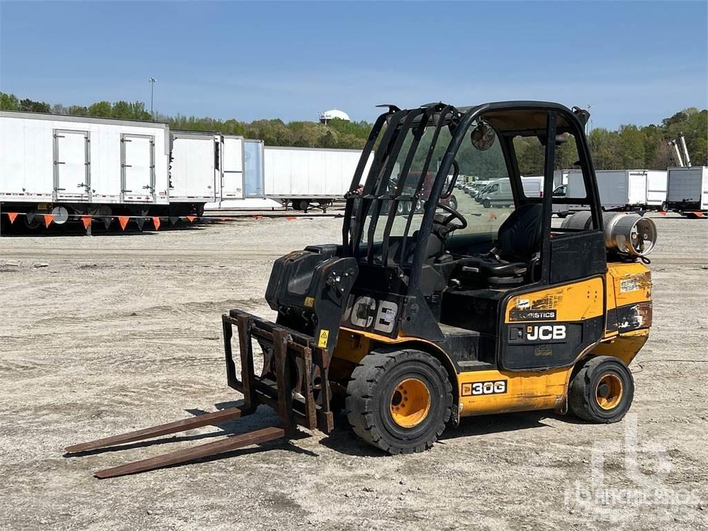 JCB TLT30G Телескопични товарачи