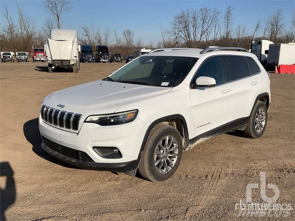 Jeep CHEROKEE Пикапи