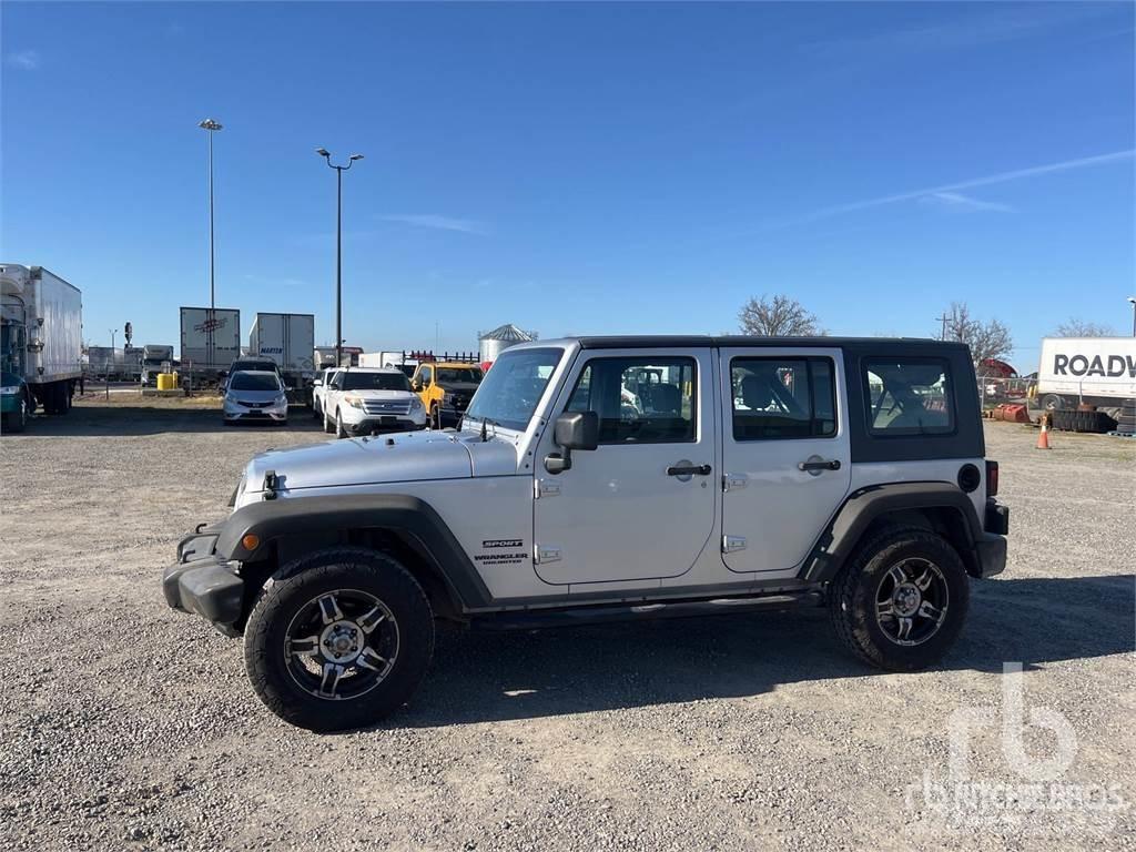 Jeep WRANGLER Пикапи