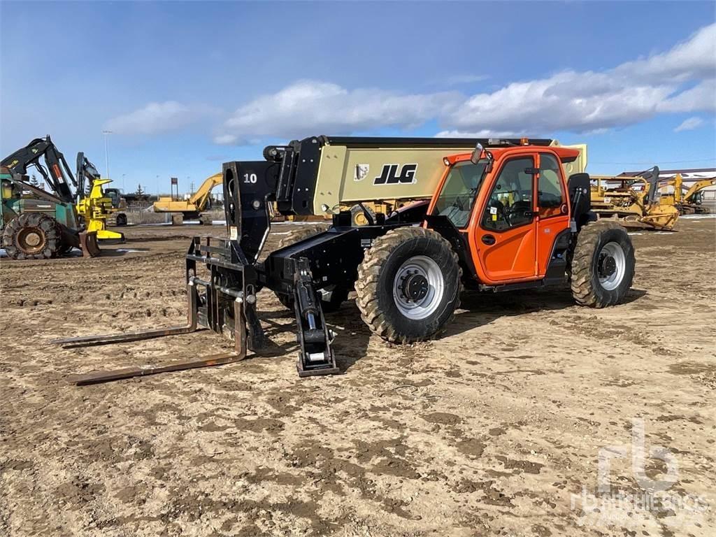 JLG 1055 Телескопични товарачи