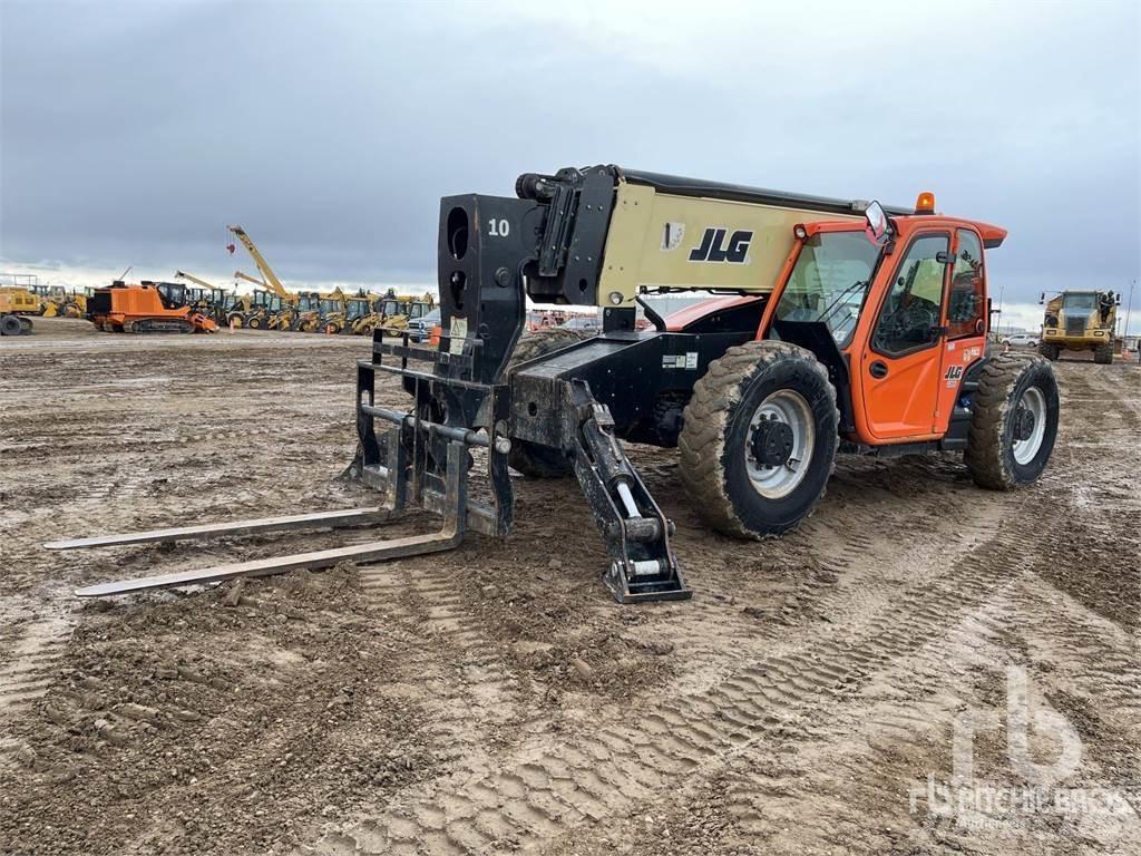JLG 1055 Телескопични товарачи