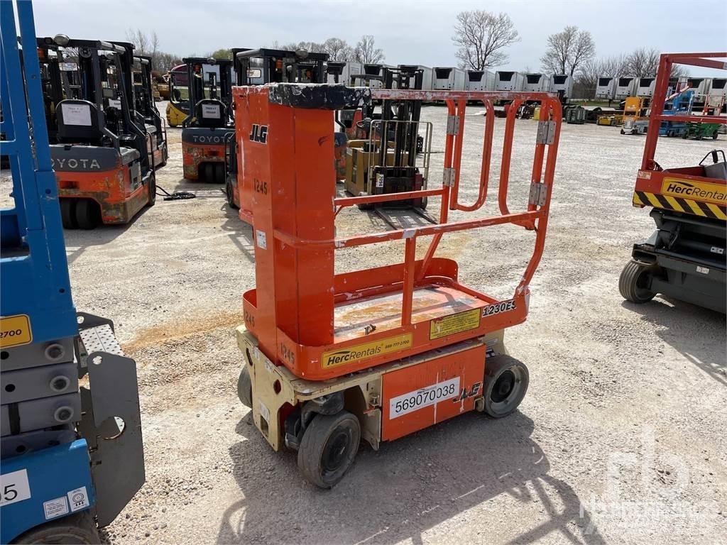 JLG 1230ES Съчленени стрелови подемници