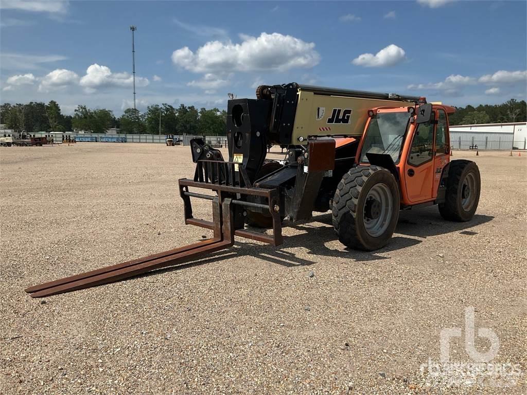 JLG 1255 Телескопични товарачи