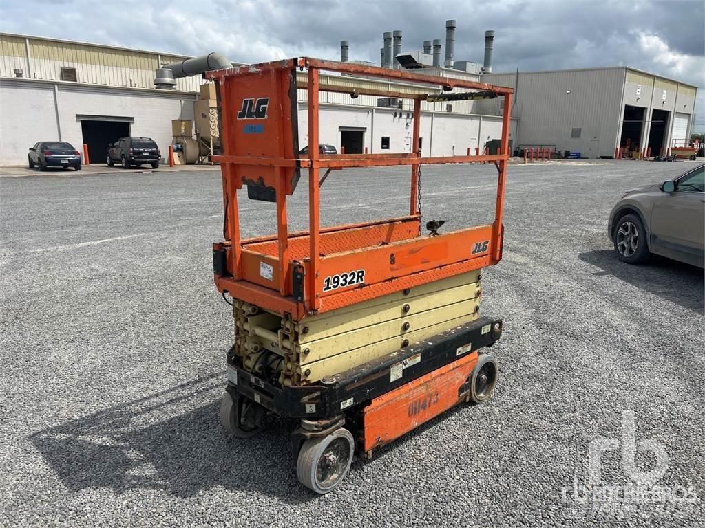 JLG 1932R Ножични работни платформи