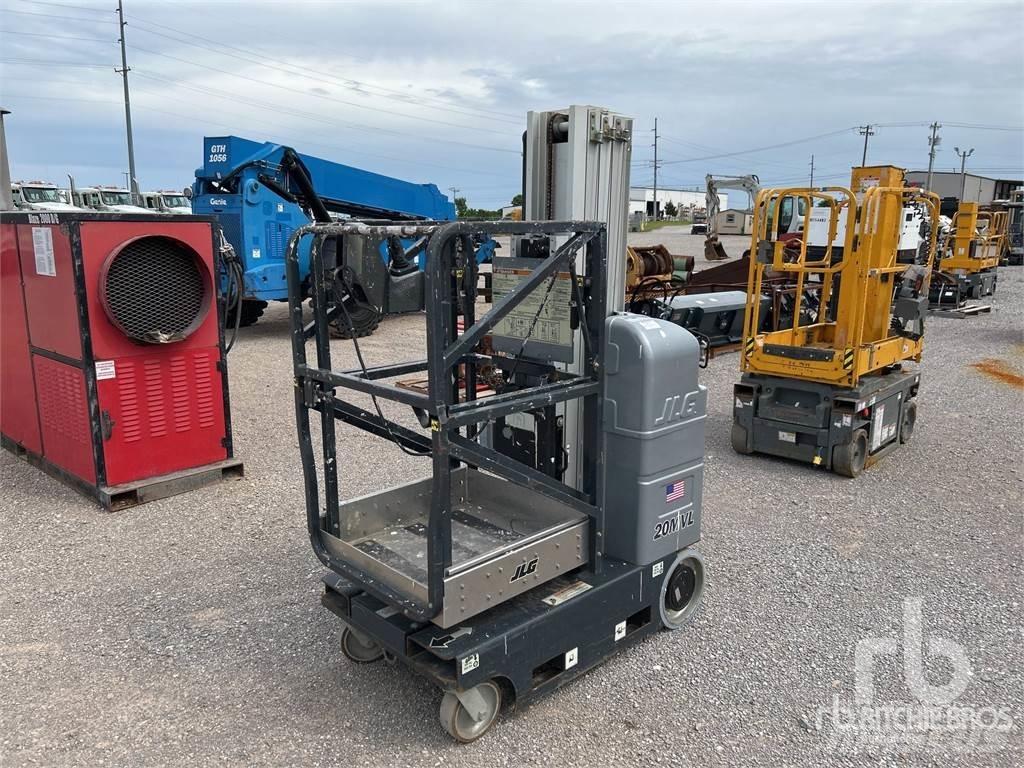 JLG 20MVL Съчленени стрелови подемници