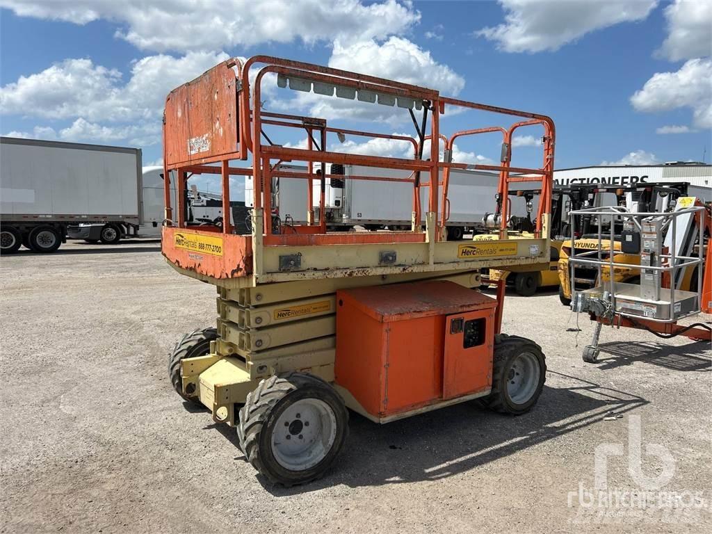 JLG 260MRT Ножични работни платформи